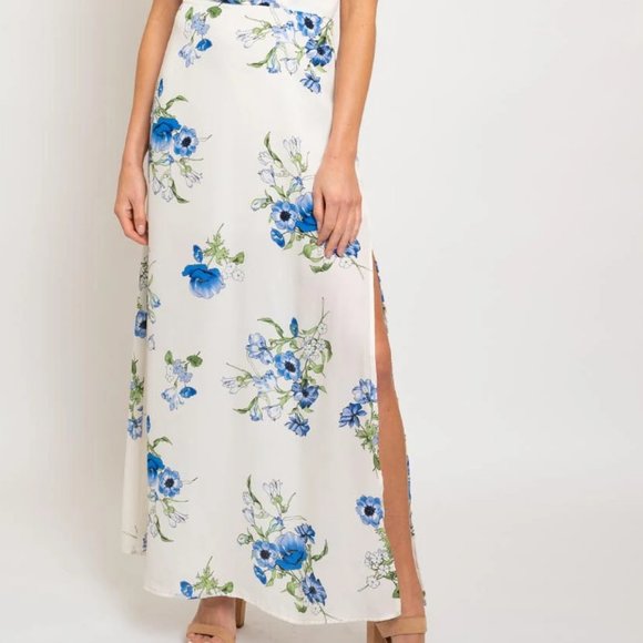 Stunning blue floral Maxi Dress with slit - Picture 4 of 4